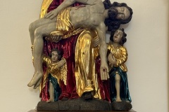 5.-Bodzentyn-kosciol-pw.-sw.-Stanislawa-BiM-barokowa-pieta